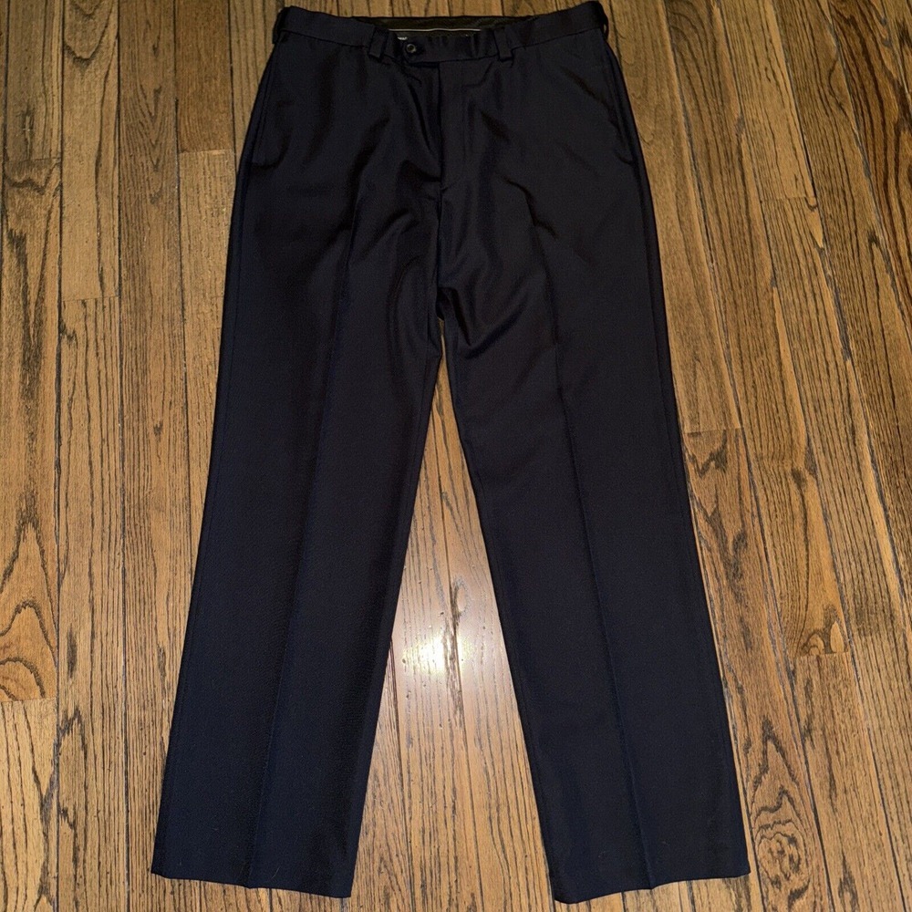 Haggar Straight Fit Men's Dress Pants Black Size 36x32 Business or Casual